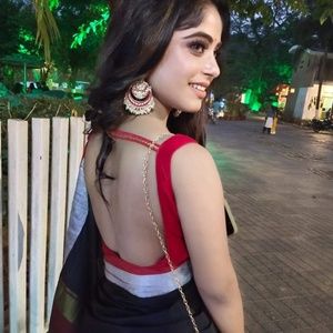 Meet your Posher, Payel